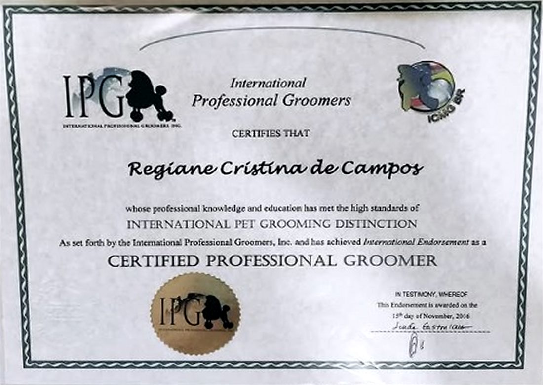 Certificado Certified Professional Groomer da International Professional Groomers em nome de Regiane Cristina de Campos